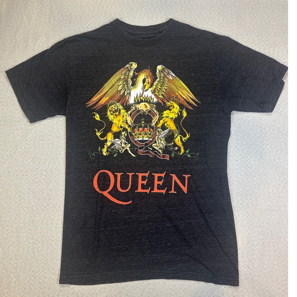 Queen Band Graphic T-Shirt Mens Small Charcoal Grey Crest Logo Rock Music Tee